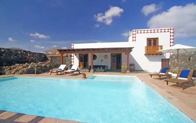 Casa Rural Hero With 5 Bedrooms and 4 Bathrooms