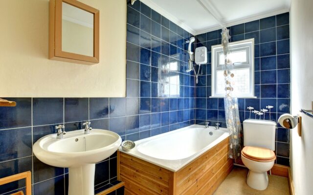 Charming Holiday Home With Lovely Garden