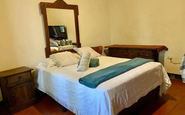 Hostal Colonial