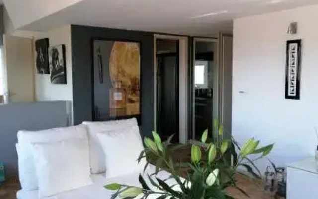 Villa Des Cinq Palmiers