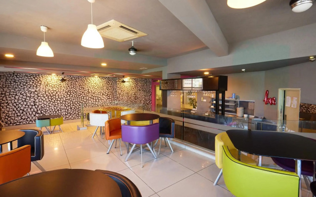 B&S Boutique Hotel
