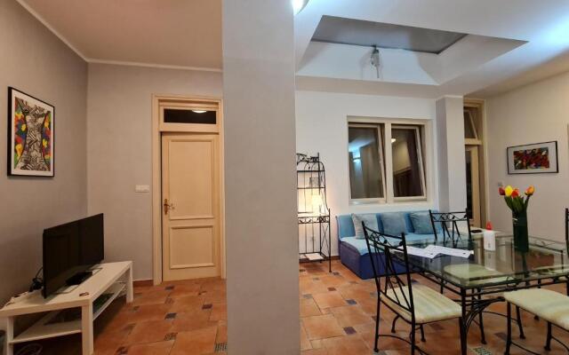 Apartmani N.May's