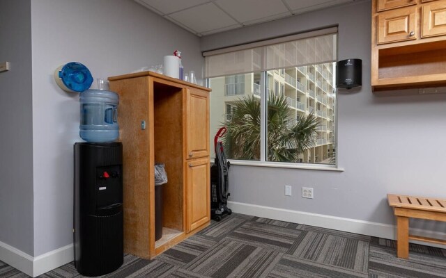 Seawind 809 3 Bedroom Condo