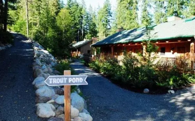 Lodge at Gold River (The)