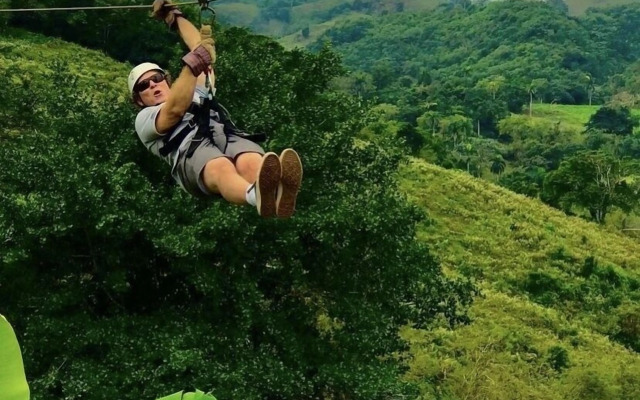 Carambola Surf House