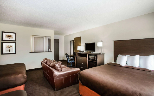 AmericInn by Wyndham Baxter Brainerd