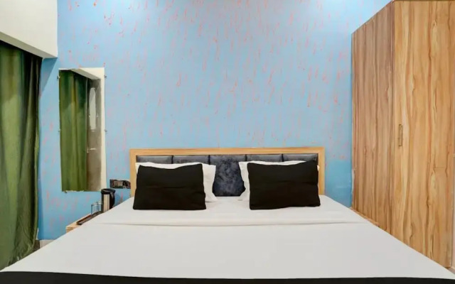 Goroomgo Vrrinda Residency Varanasi