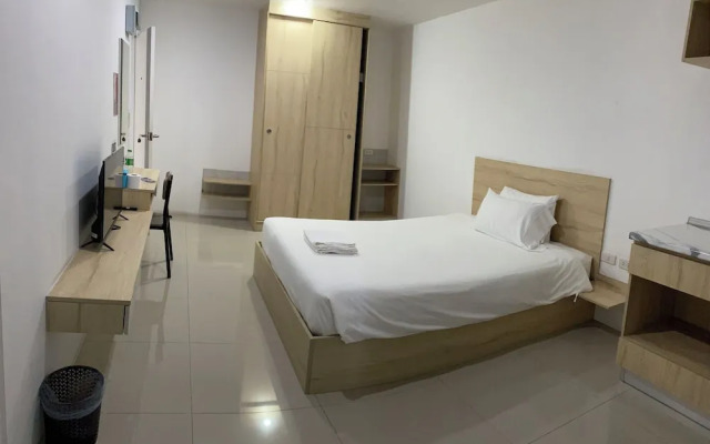 Baan Mae Suvarnabhumi Airport