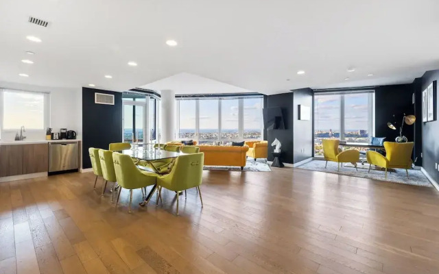 2 Bedroom-Manhattan BIG Apple