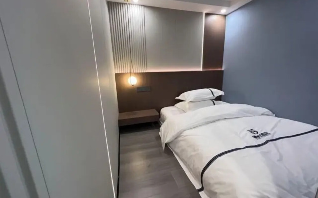 Foguang Hotel