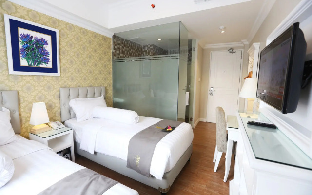 F Hotel Jakarta