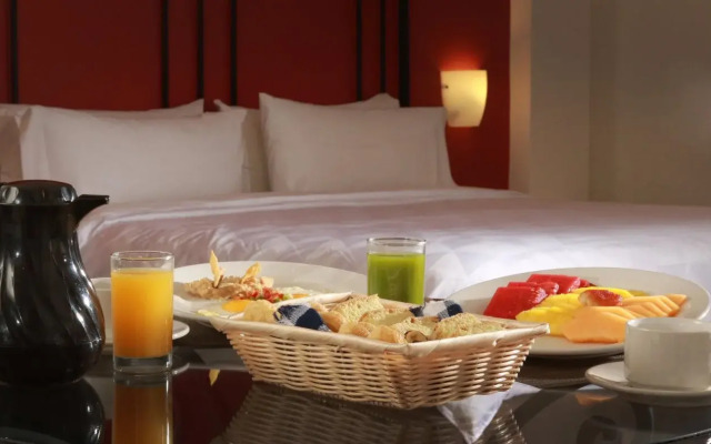 Holiday Inn Hotel & Suites Guadalajara-Centro Historico by IHG