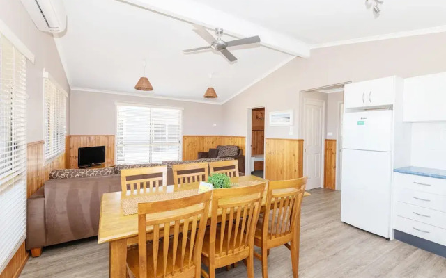 Holiday Haven Lake Tabourie