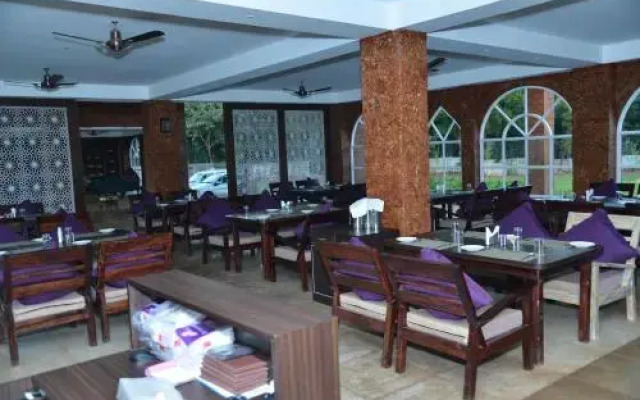 The Thash Resort