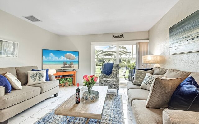 Jamaica Royale Beach Villa