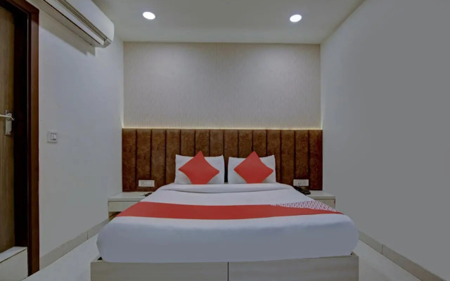 POP 80526C Hotel 7 Heaven