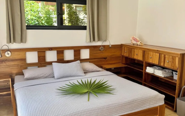 Roatan Infinity Pool & Ocean View