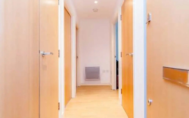 Morton Close Apartment