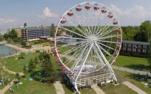 Villa Palazzo Apartments