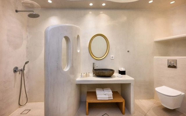 Athina Luxury Suites