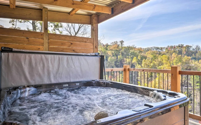 Spacious Mountain Retreat w/ Hot Tub + Views!