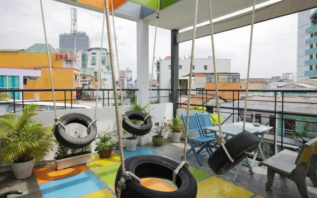 Dream Station - Saigon Hostel