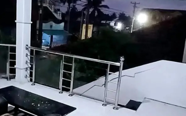 King Barge Residence