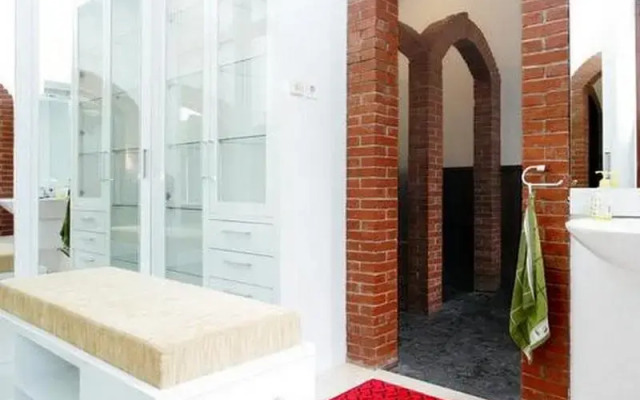 Balirejo Guest House