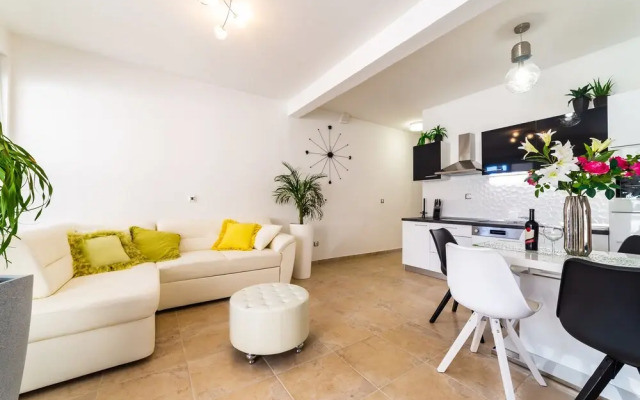 New Luxury Apartment Split