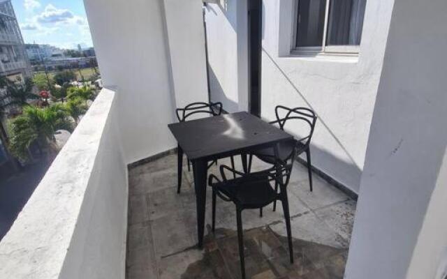 T-3 Hypercentre Saint Denis Rue Piétonne