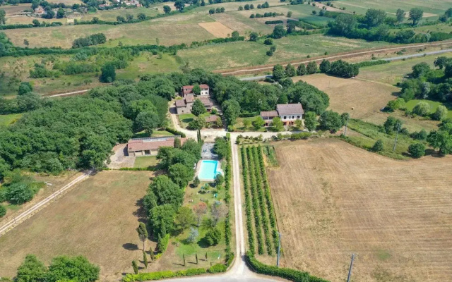 Two-room Apartment in the Middle of Tuscany