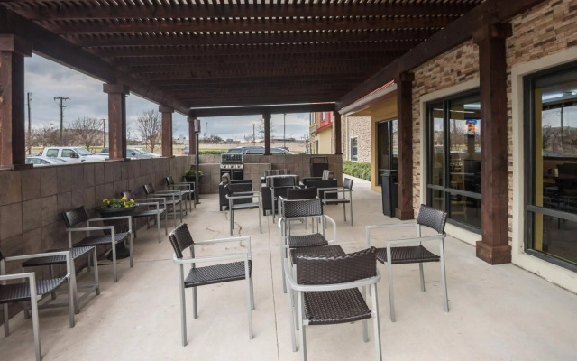 TownePlace Suites Dallas DeSoto