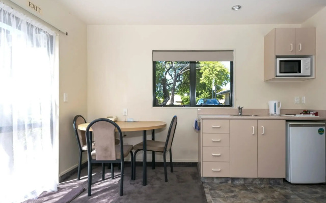 Ashleigh Court Motel