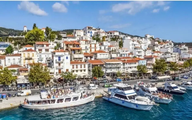 Meltemi by Manthos Hotels