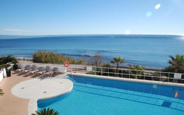 E18 Primera línea playa - Espectacular dúplex, vistas únicas- Estepona