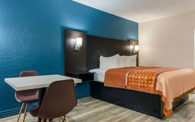 Rodeway Inn Broken Bow - Hochatown