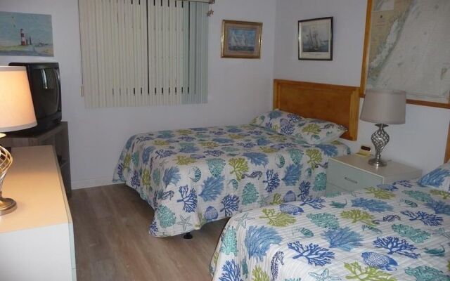 Plaza 712 - 2 Br Condo