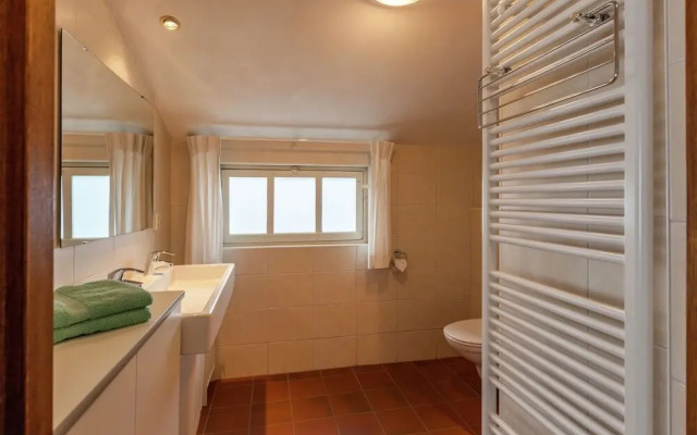 Cozy Holiday Home in Oisterwijk with Swimming Pool