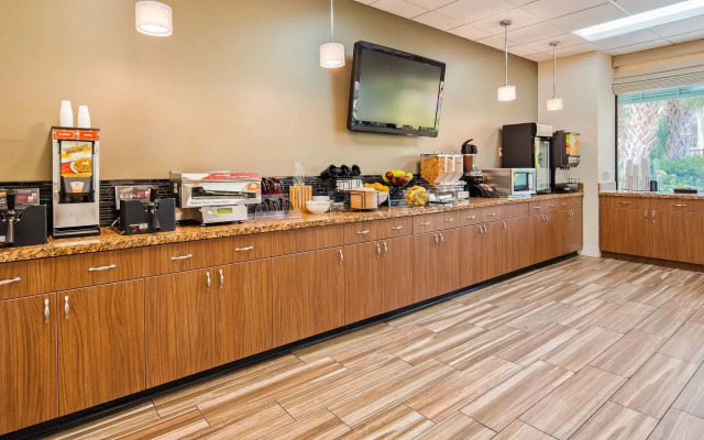 Best Western Charleston Inn