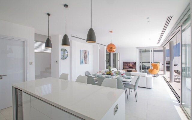 Protaras Holiday Villa Bp13