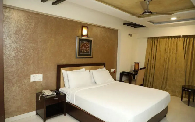 Hotel Anantha Executive Suites