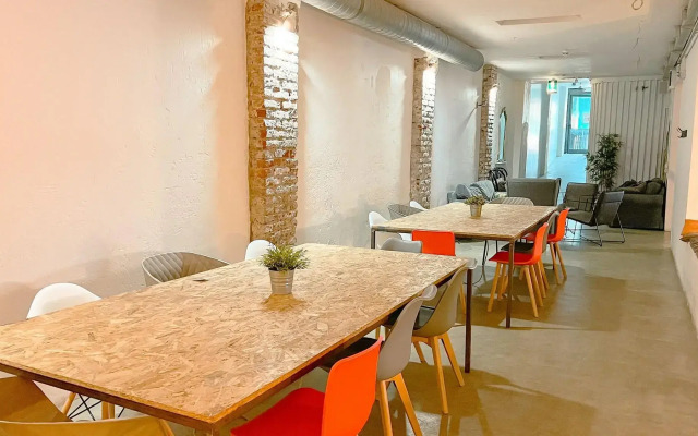 QUO Milano - Hostel