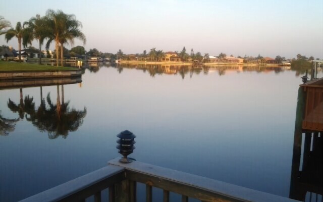 Villa Four Mile Cove - Roelens Vacations