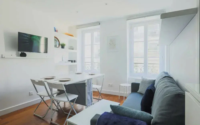 Charming Apartment-1br-3p-ternes