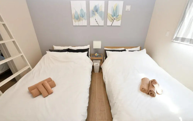 Lacquer House Asakusa