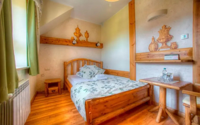 Hotel CARPATIA Bieszczadzki Gościniec