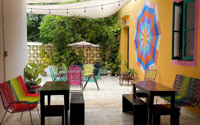 Hostal Rosa Mexicano - Hostel