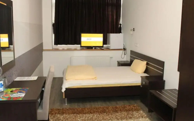 Terminal Hotel One
