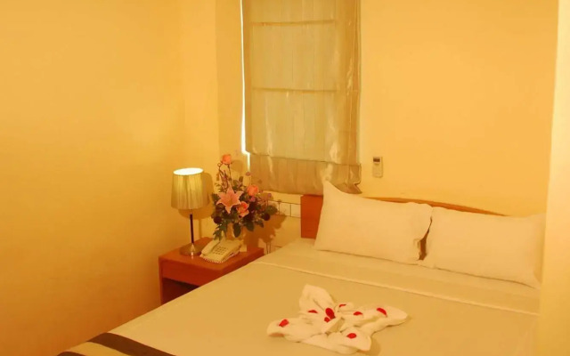 Pleasure View Hotel