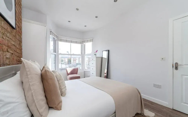 The Brent Park Collection